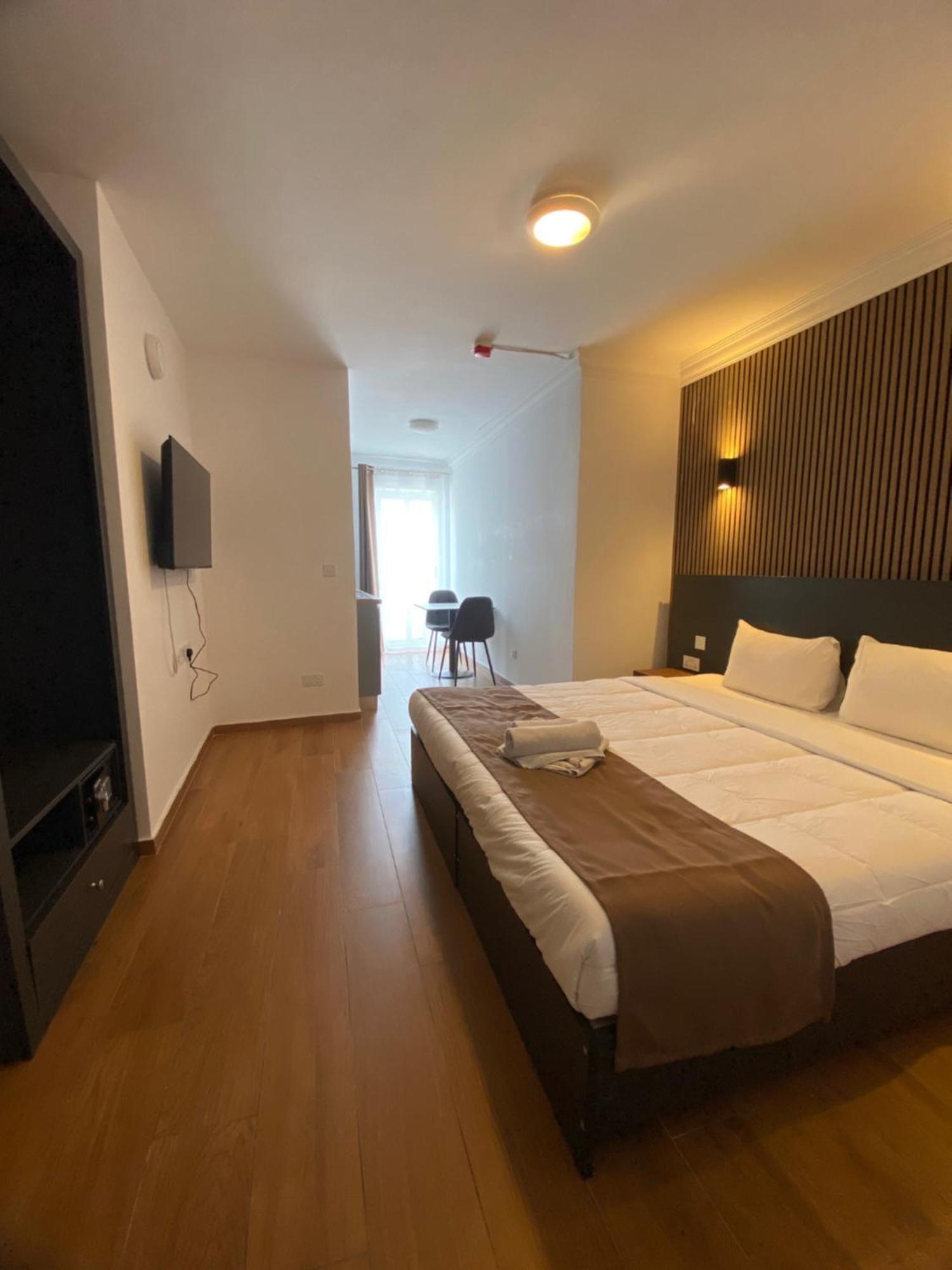 Marina Suites & Apartments - Self Catering - By Tritoni Hotels Gżira Kültér fotó