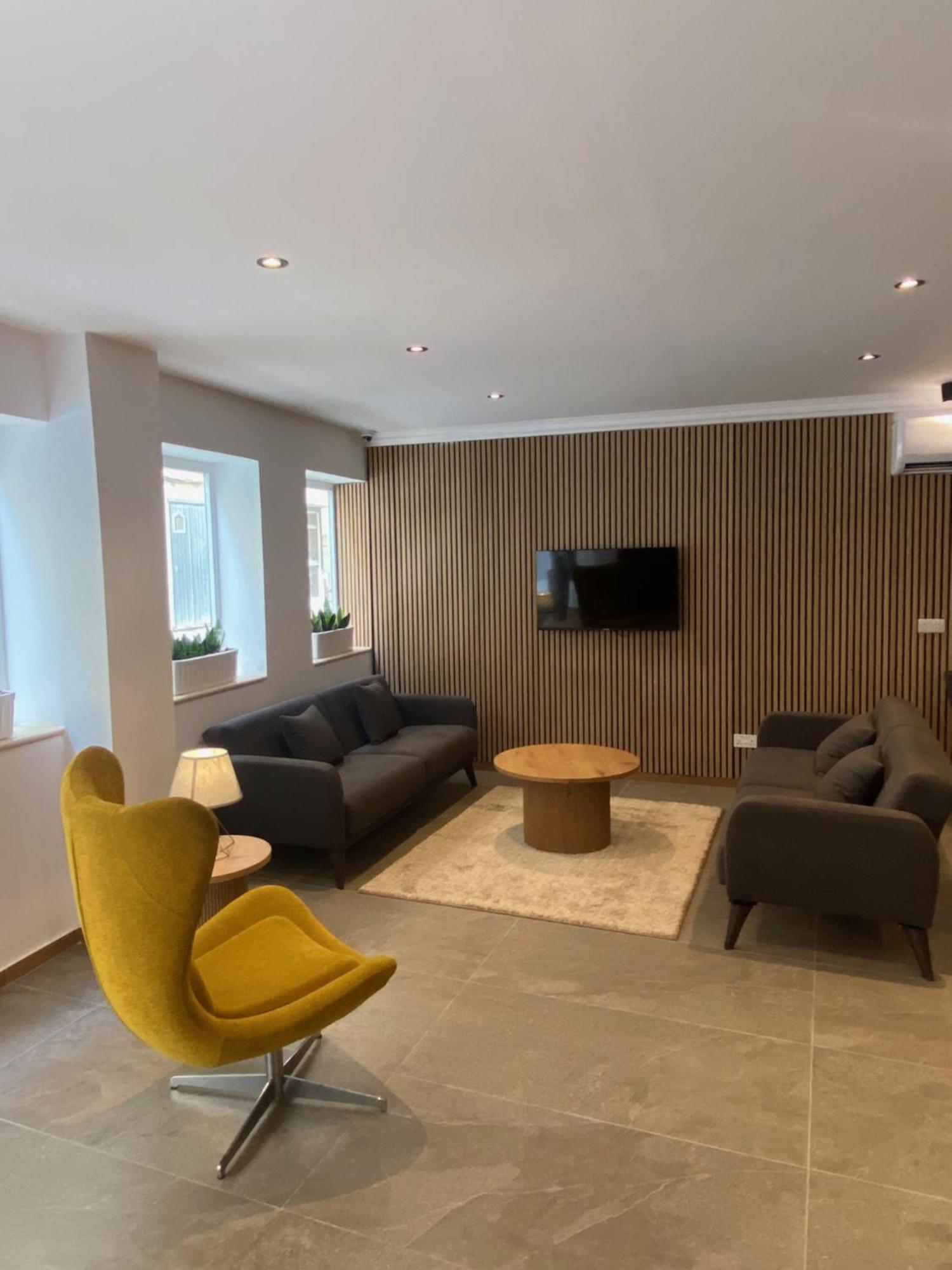 Marina Suites & Apartments - Self Catering - By Tritoni Hotels Gżira Kültér fotó