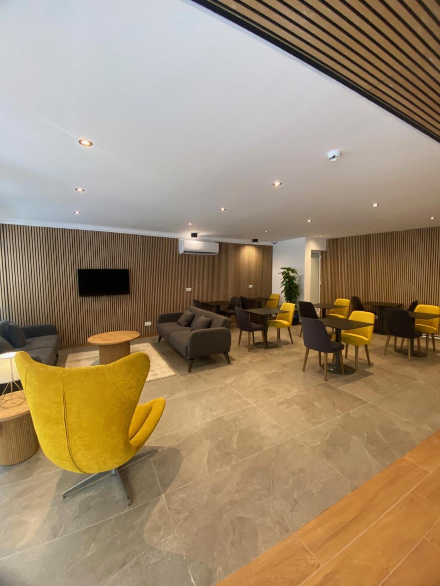 Marina Suites & Apartments - Self Catering - By Tritoni Hotels Gżira Kültér fotó